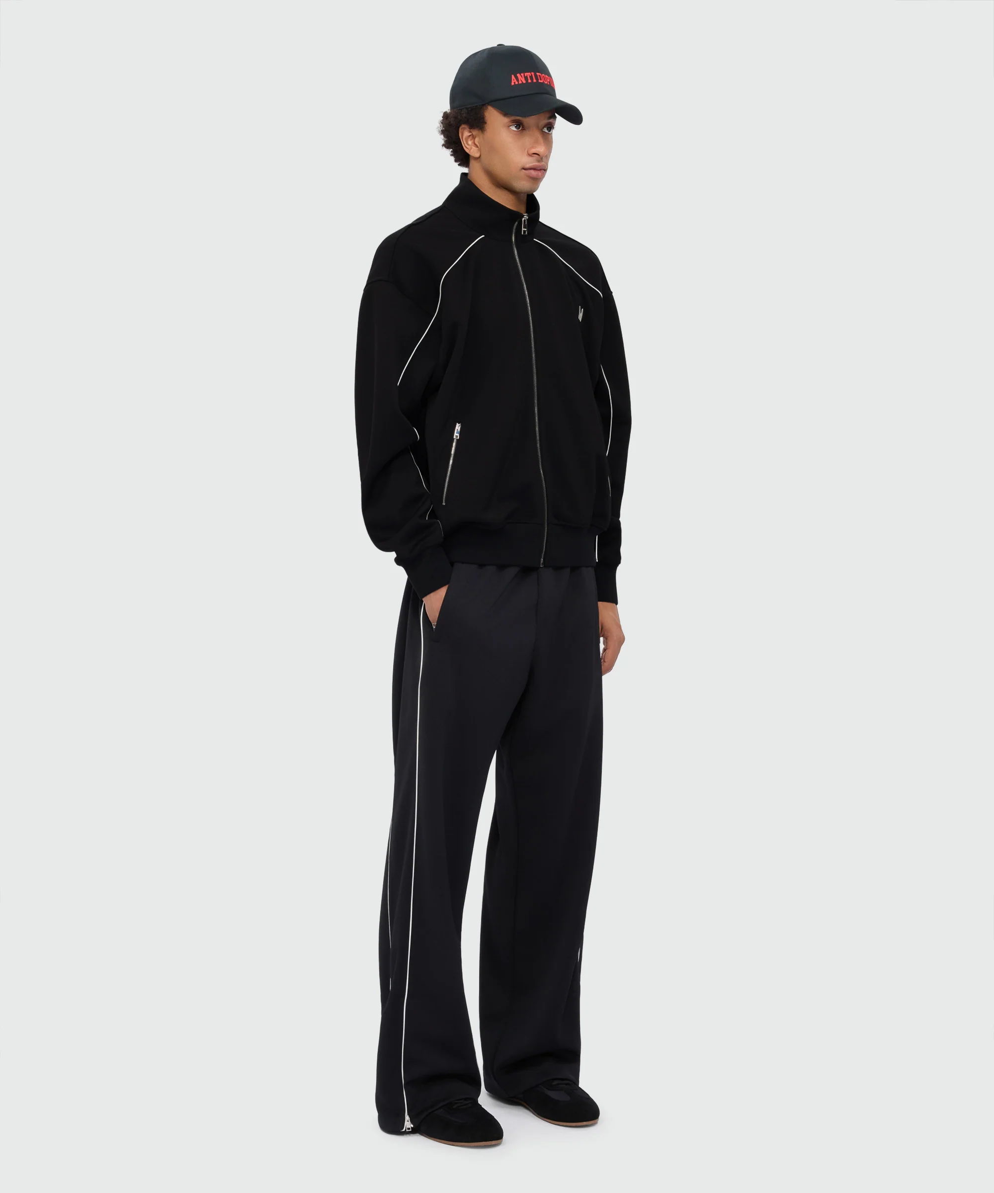 Black double pique sweatshirt with contrast inserts and MWAVE embroidery on the chest - Image 4