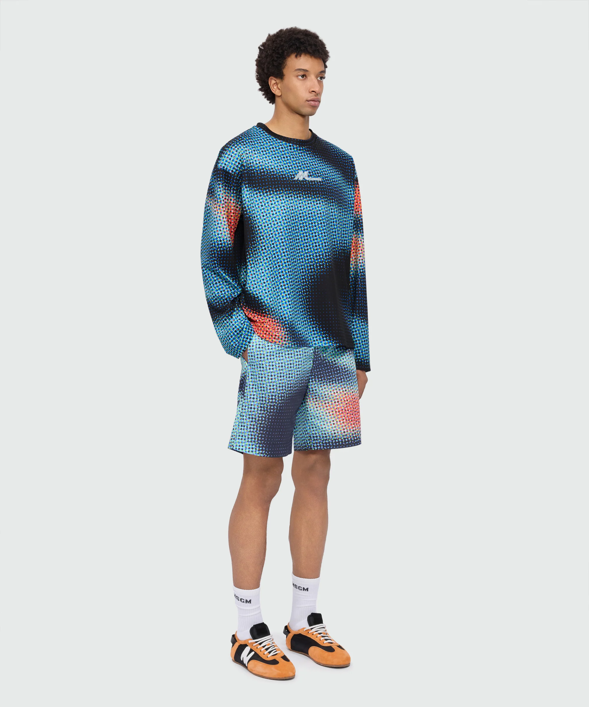 Multicolor long-sleeve technical pique T-shirt with raised logo on front and back - Image 4